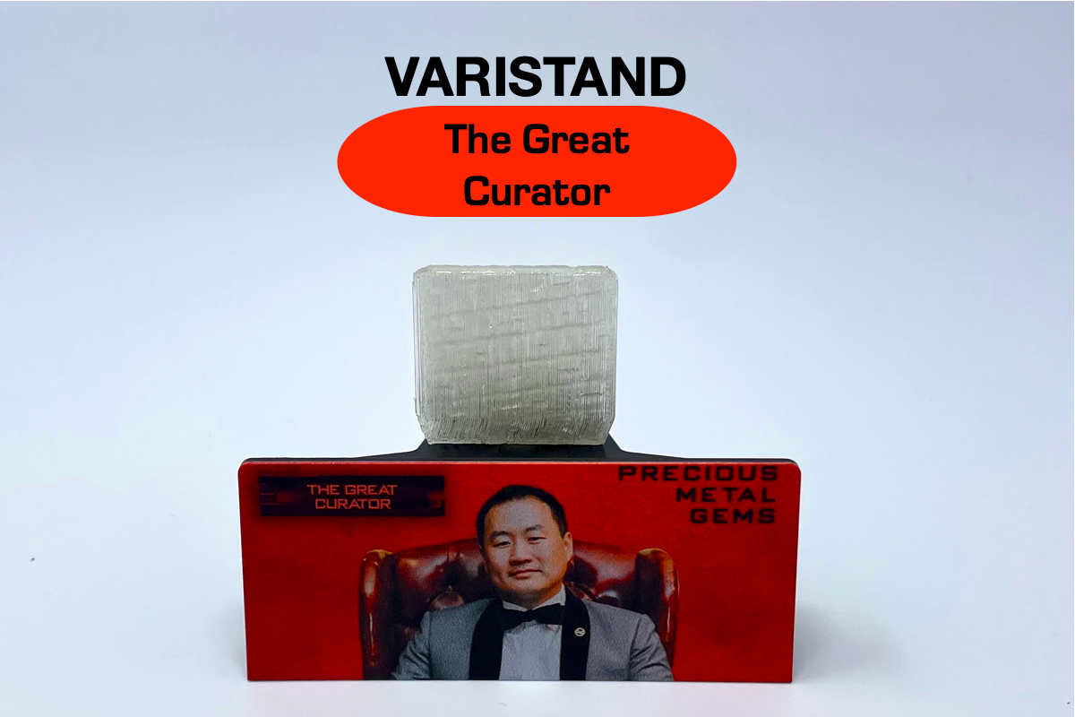 The VariStand - The Great Curator
